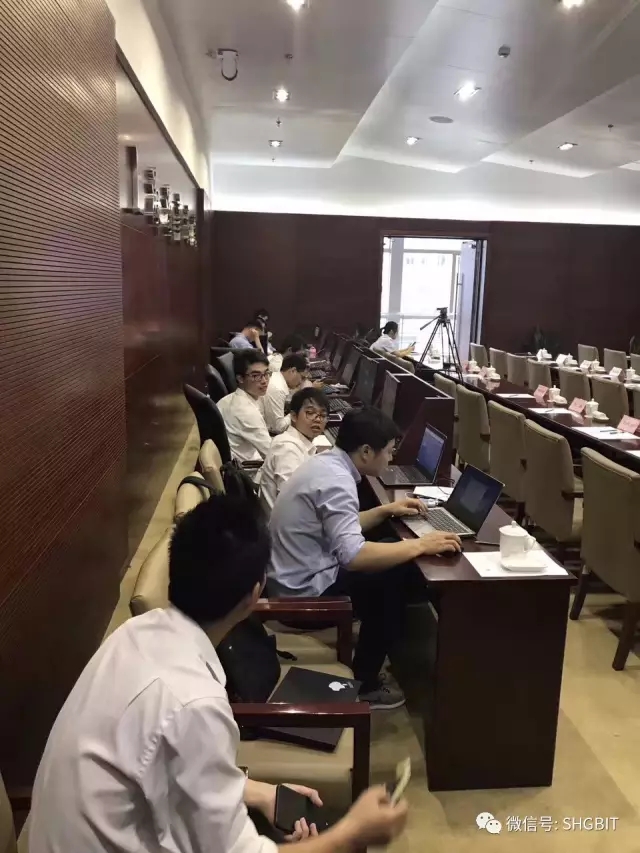 1499407899929071933.jpg 10.webp.jpg