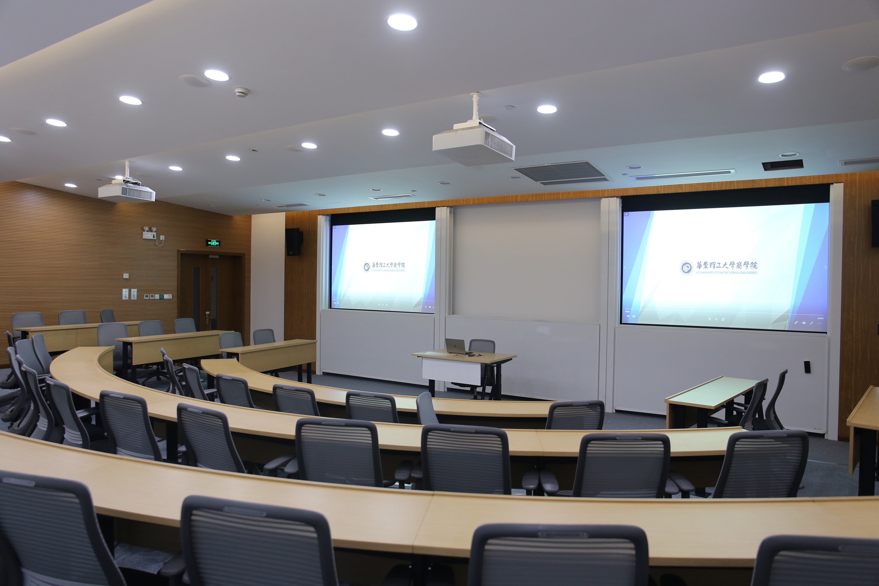 1536647255909024718.jpg IMG_2815.jpg